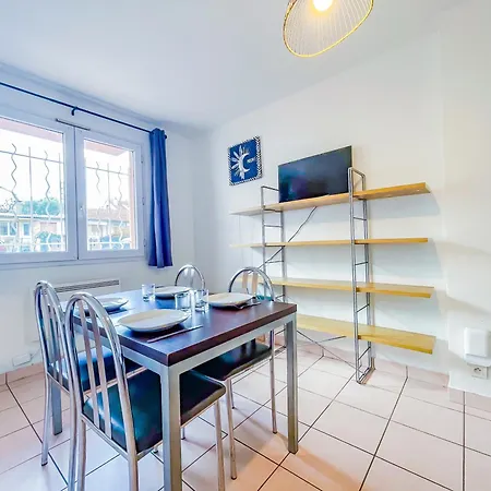 Joli En Rdc アパート *